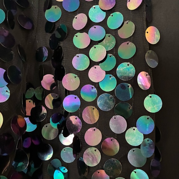 Torrid Iridescent Sequin Lightweight Topper/ Kimono Cover Up - Picture 4 of 5